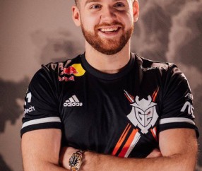 九游-蒂姆连续十二场比赛得分超过领先优势明显，G2不断突破！的简单介绍