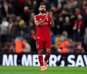 J9-萨拉赫在西班牙队比赛中出色防守，逆转引发热议！的简单介绍