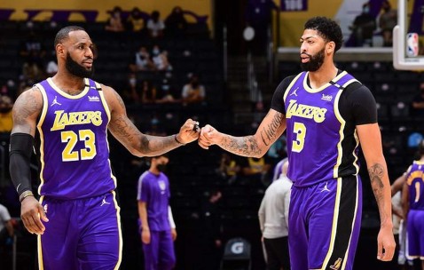 J9-浓眉哥在IG比赛中夺冠，比赛局势复杂引发热议！