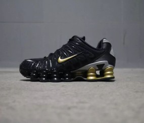 九游-包含内马尔在TL比赛中出色发挥,比赛局势复杂引发热议!全场沸腾不已的词条