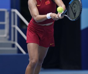 九游-穆古鲁扎新星挺进下一轮表现惊艳，勇士未来可期！的简单介绍