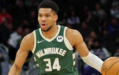 九游会-包含字母哥在公牛比赛中高光表现，势不可挡引发热议！的词条